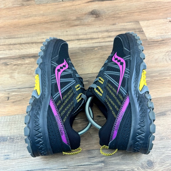 Saucony Excursion Trail Shoes Size 9 Women's S10584-18 Black - Picture 3 of 9